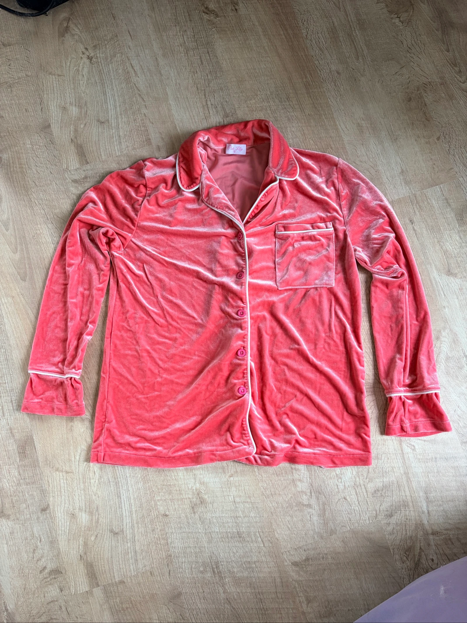 Blusa de pijama / homewear Pink Lily – cetim coral – tamanho P – photo 2